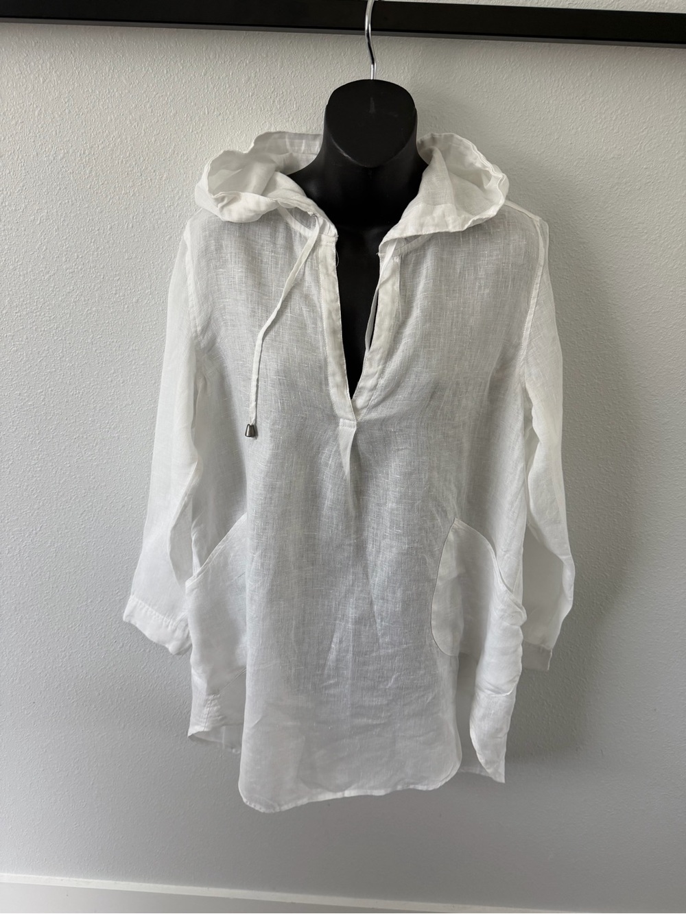 Linen For Cynthia White Hooded Swim Cover-Up Tunic with Pockets - Picture 2 of 13